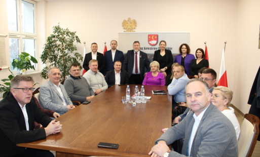 Zdjęcie do Wizyta studyjna członk&oacute;w Podlaskiego Stowarzyszenia Gmin w Kowalewie Pomorskim