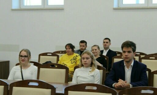 Zdjęcie do Brak kworum powodem zakończenia Sesji Młodzieżowej Rady Miejskiej w Kowalewie Pomorskim